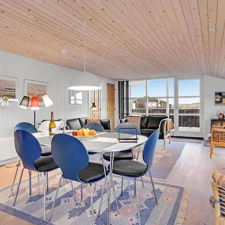 3 Bedroom Beautiful In *