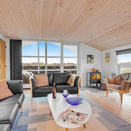 度假居 Harrerenden Hjorring Iii 约灵